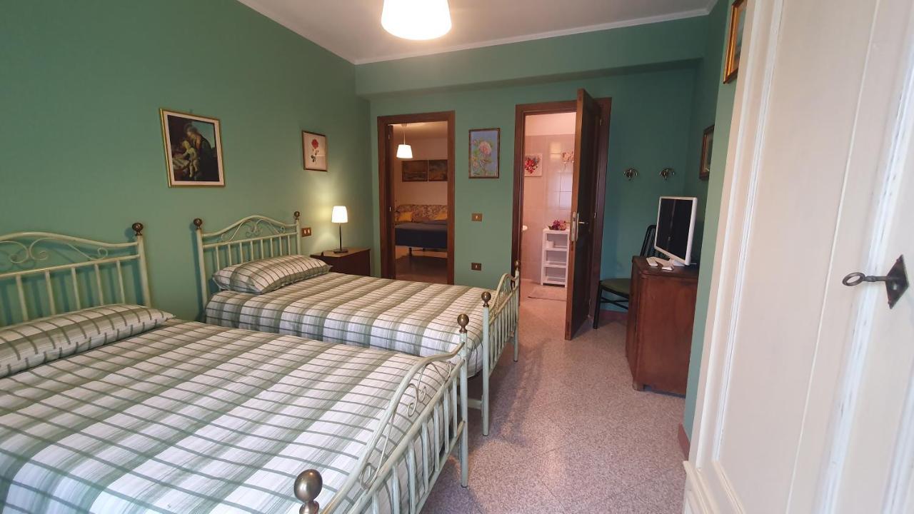 Le Casette Di Civitella La Casa Di Nonna Giulia Civitella Del Lago Exteriör bild