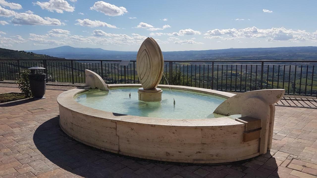 Le Casette Di Civitella La Casa Di Nonna Giulia Civitella Del Lago Exteriör bild